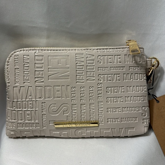 Steve Madden BTRELL Wristlet - NWT - Picture 4 of 10